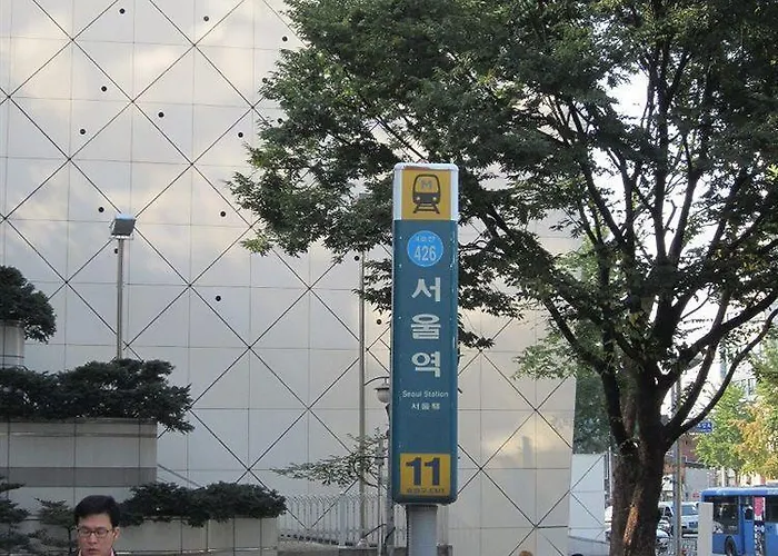 Pensión K-pop Station 2*
